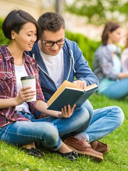 Quia in qui error qui.